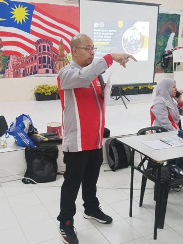 30bf282c-635e-44f5-8d4f-a8394b5cb096