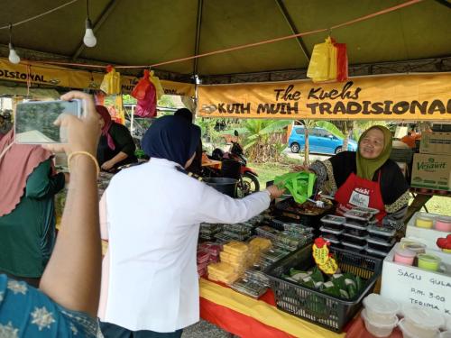 94dda657-838c-48c2-b10f-edda3a03955e