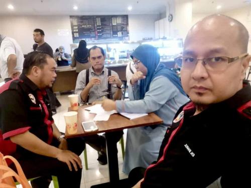 f21184d9-0e14-4168-9228-61094f5a404e